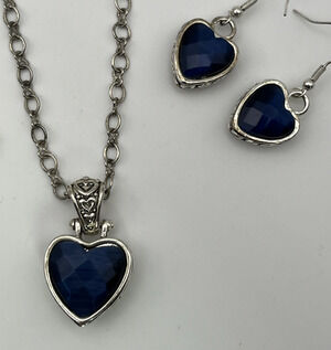 MJ Blue Faceted Heart Necklace Earrings Set 925 Sterling Hook Silver Tone Ornate